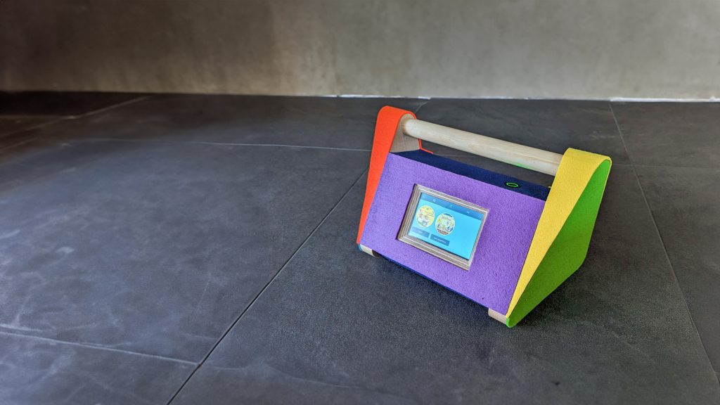 Bunte MuPiBox von marhias1 mit Filz und Holzgriff